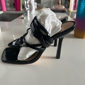 New Schultz Black Lace Up sandal